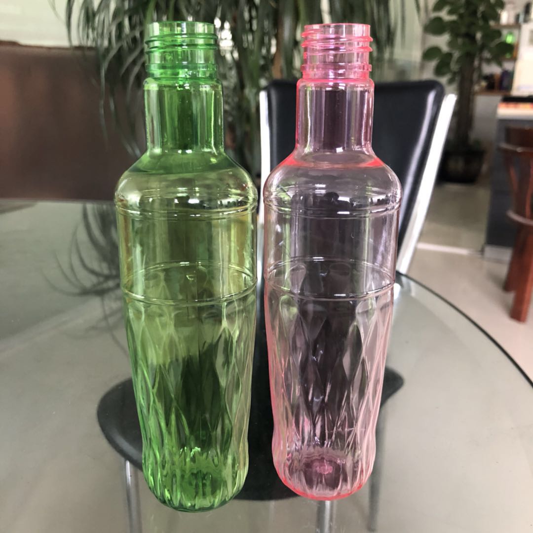 使用塑料瓶的時候該注意哪幾件事情？